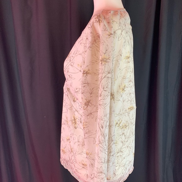 Nine & Co. cream and brown floral blouse size XL - Picture 2 of 6